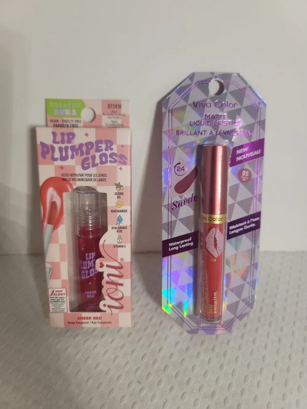 Lip Plumper Gloss - Sheer Red Matte Lipstick